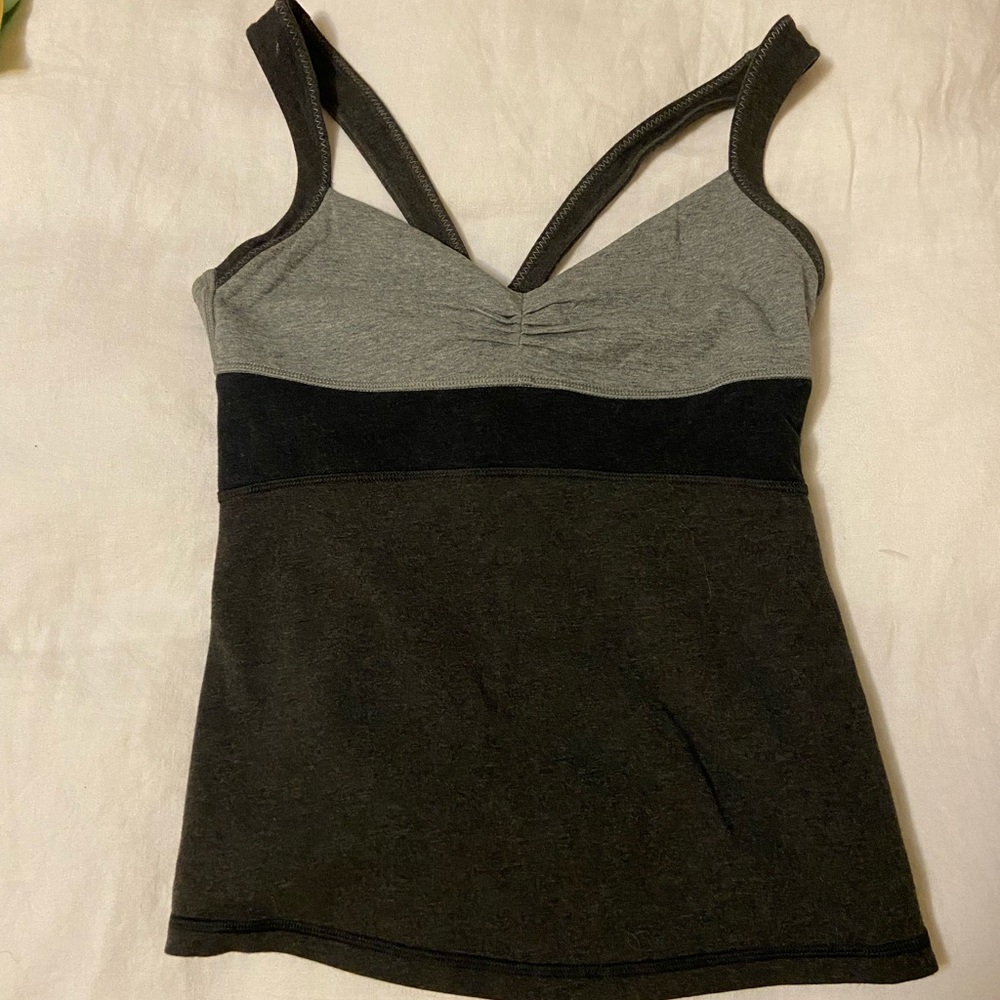 Lulu lemon tank, size 8